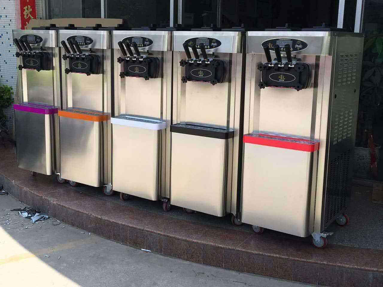 冰淇淋機(jī)實拍一