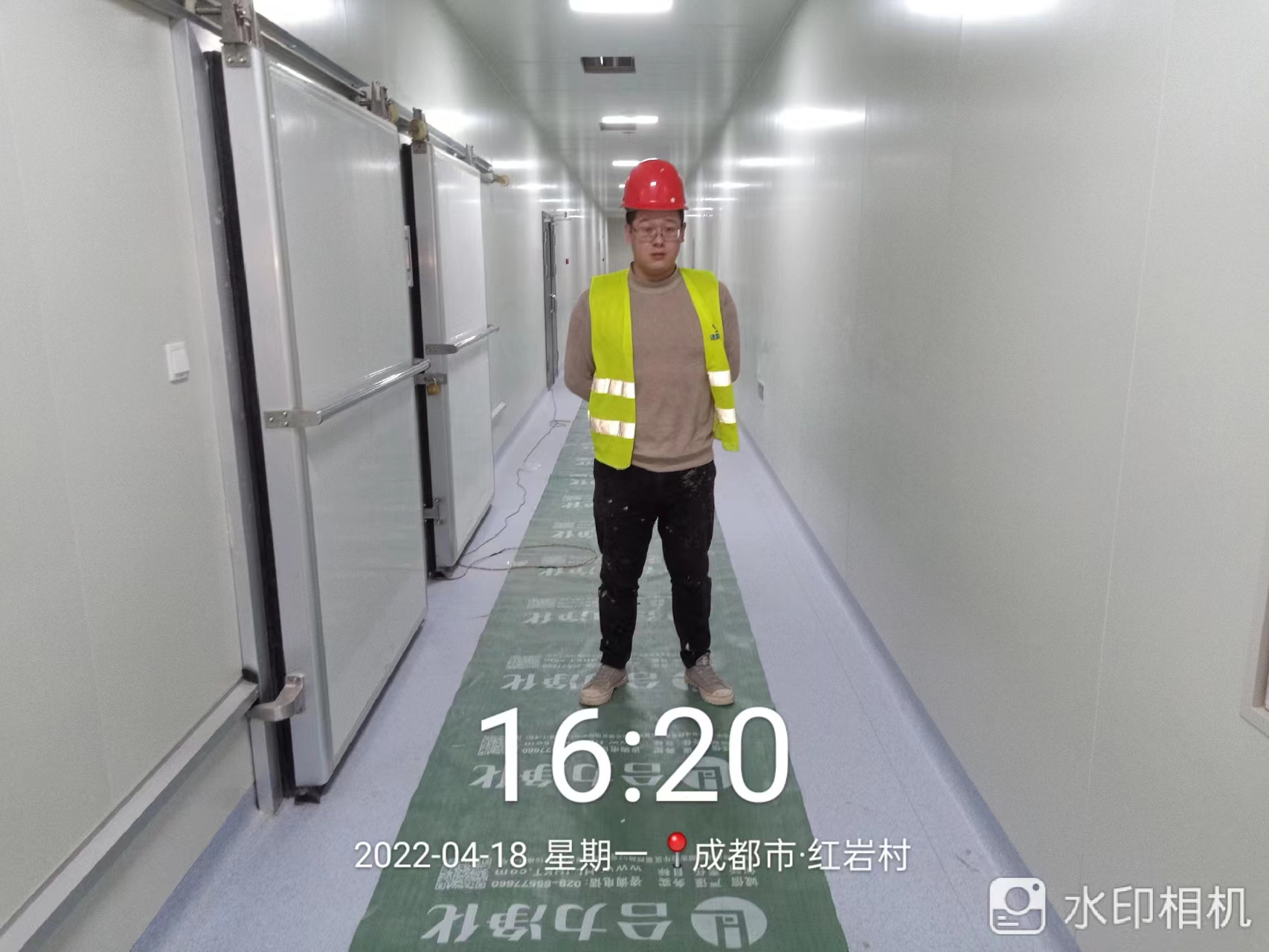 圖為疫苗冷庫過道完工實拍